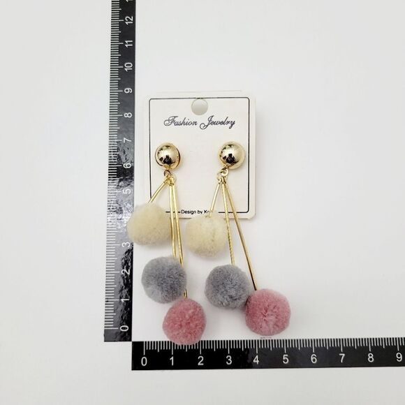 2/$20 Brand New Gold Tone Colour Fluffy Balls Earrings - Picture 5 of 5